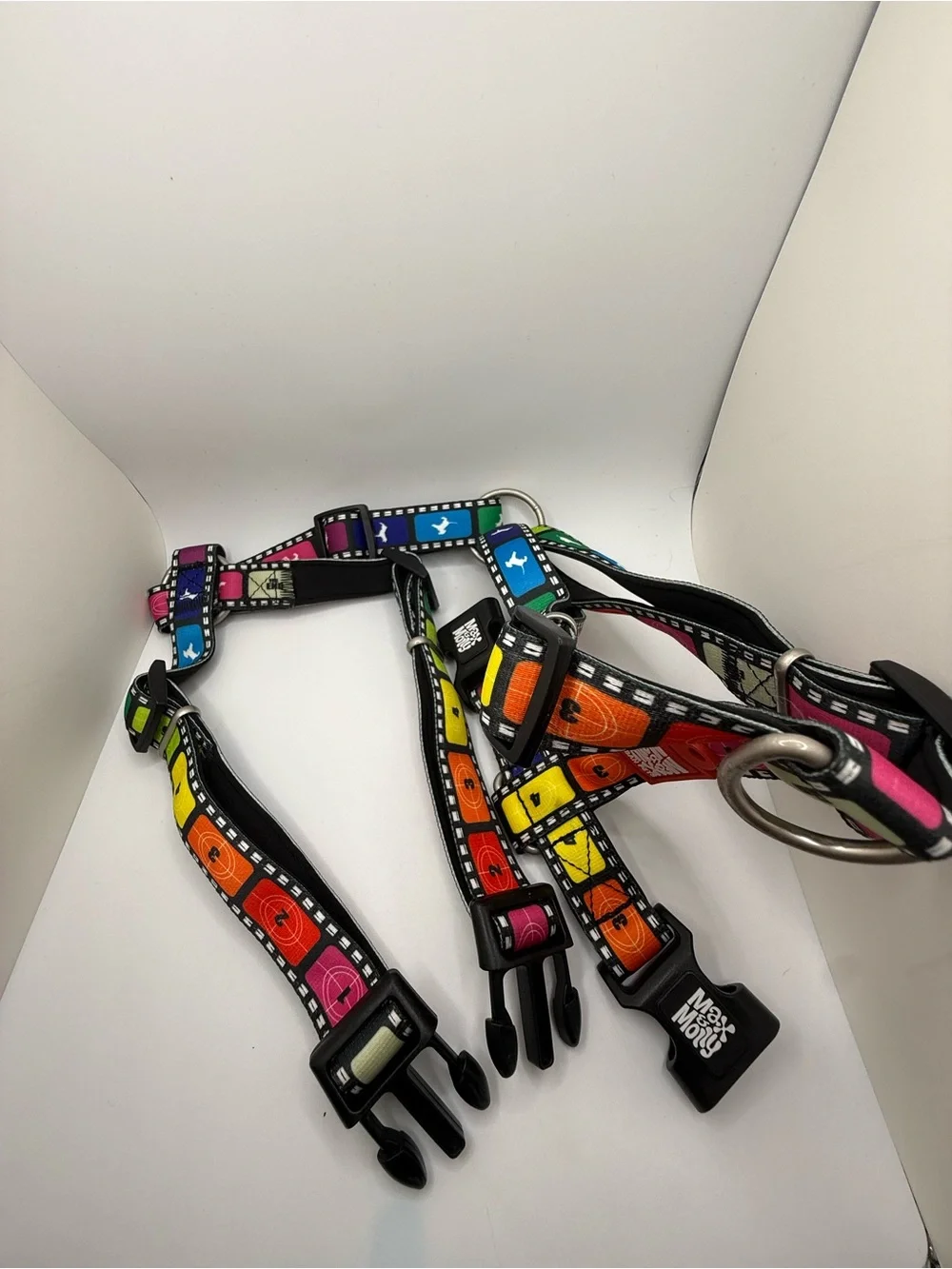 Max & Molly Woof Colorblock Pet Harness - Movie